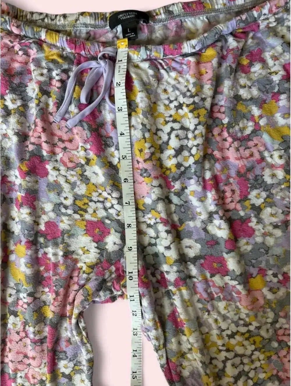 Simply Vera- Vera Wang floral pajama bottoms. Super soft and cozy.